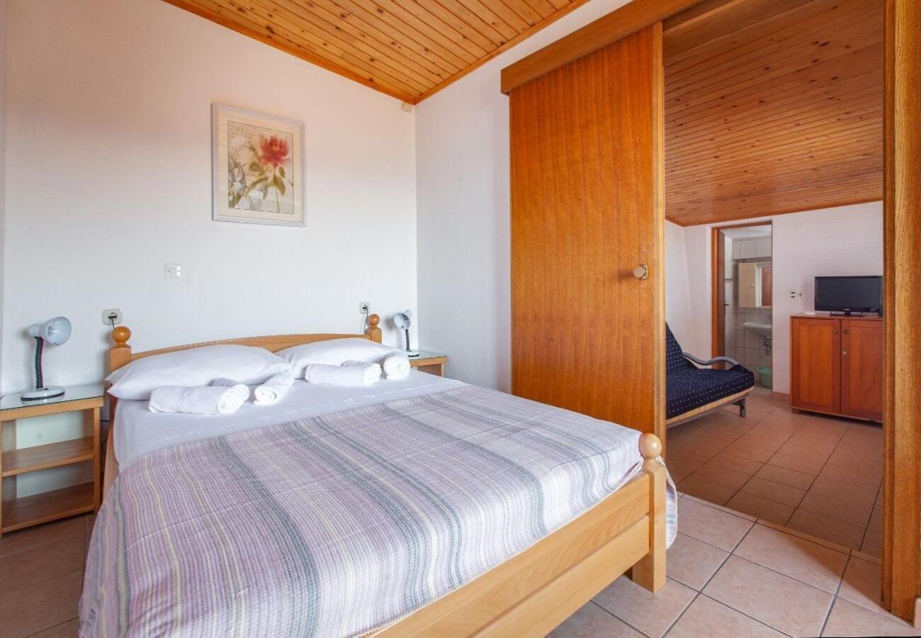 Apartment Ante M Brela Εξωτερικό φωτογραφία