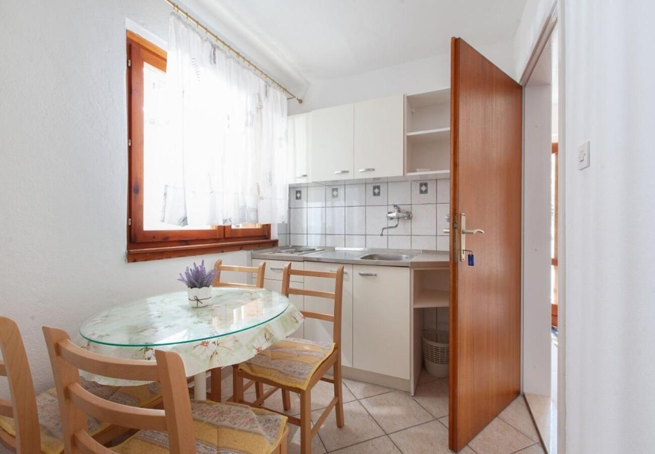 Apartment Ante M Brela Εξωτερικό φωτογραφία