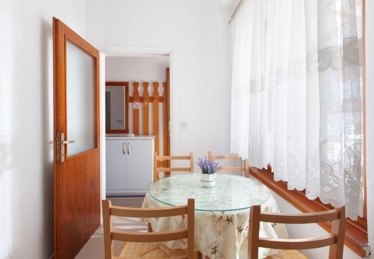 Apartment Ante M Brela Εξωτερικό φωτογραφία